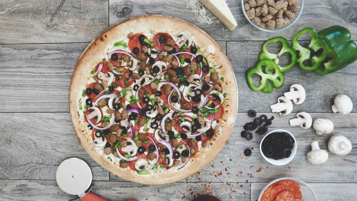 Fast 5 Pizza